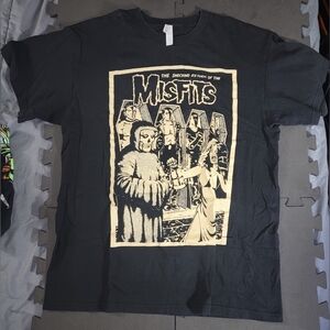 Mens Misfits Graphic Tshirt Large
